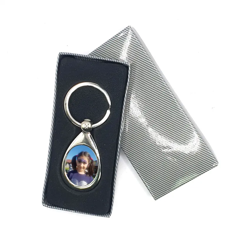 .breloc personalizat oval, poza/ text din metal, model ya-05 07